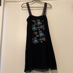 VICI Rancho Las Flores Cross Stitch Tunic